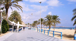 Photo: View of a beach in Alicante, Spain